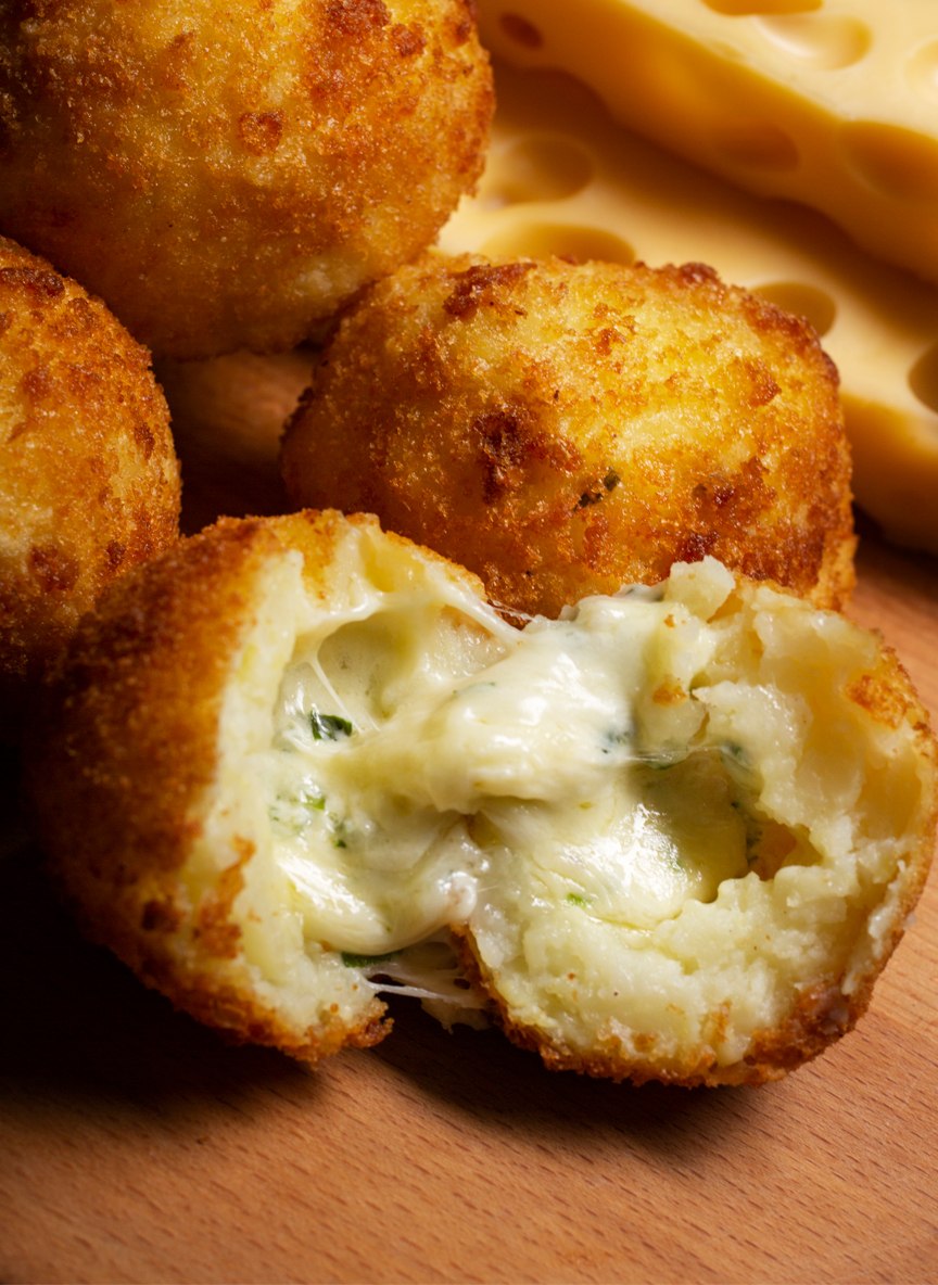 Bolinho de Queijo
